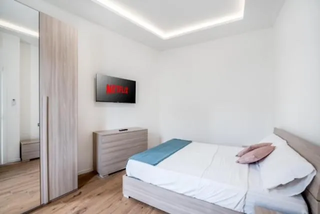Smart Suite Milano Near Metro Itálie